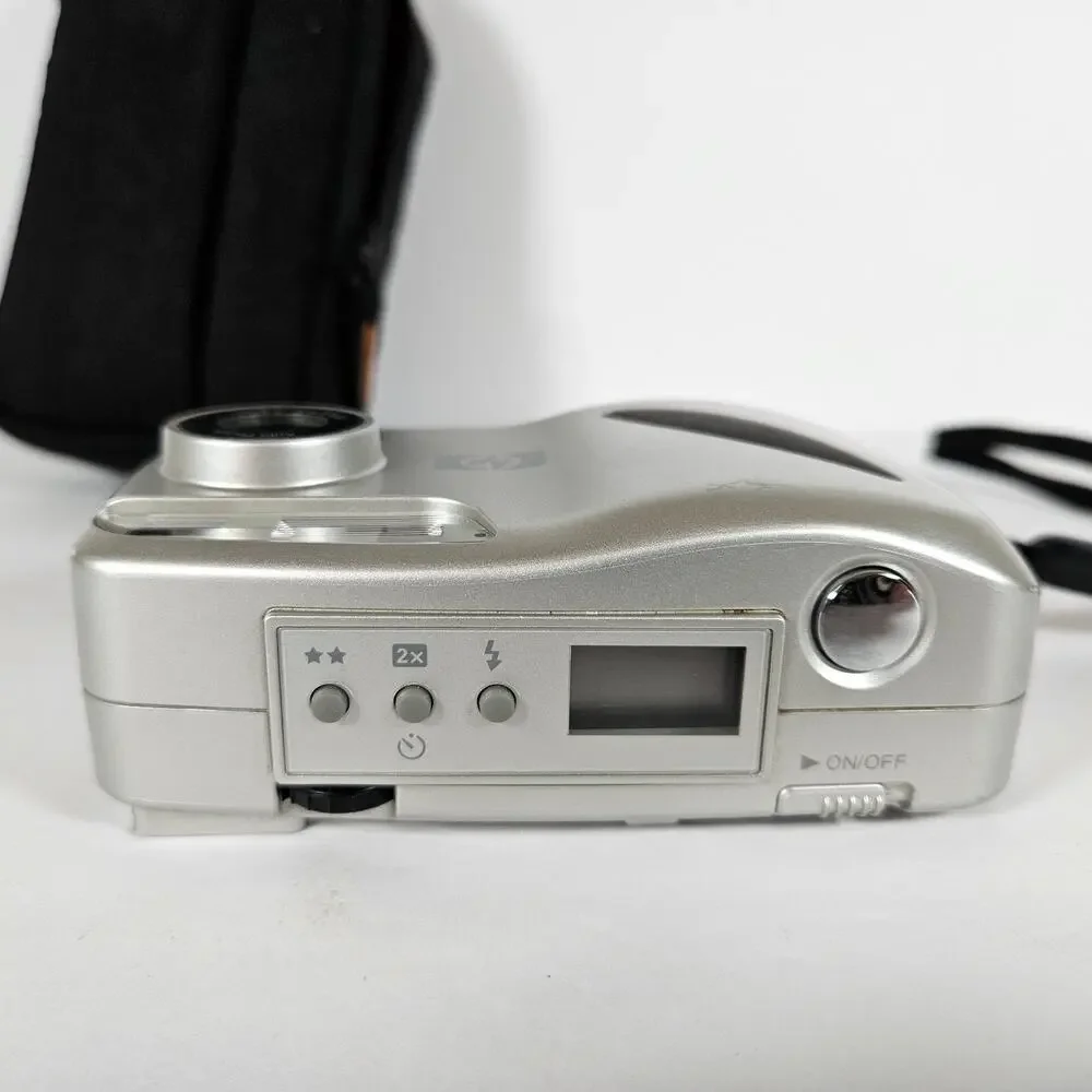 HP PhotoSmart 318 Digital Camera 2.3MP Tested Working w/ Case & 64MB CF Card